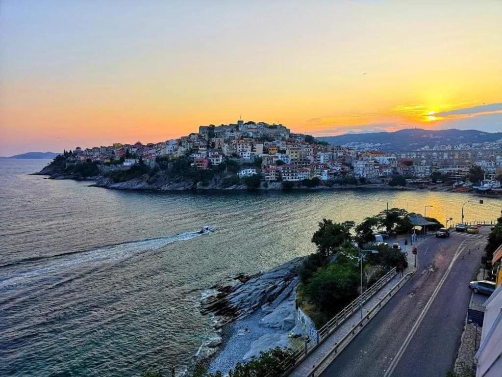 Sea And Sun Appartment 卡瓦拉 外观 照片